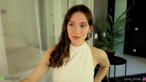 Snapshot of spring_forestxx chatting on 06/03/26, 12:41 Lily my new acc3 online show from 06/03/26, 12:41