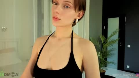 Snapshot of spring_forestxx chatting on 06/05/26, 01:17 Lily my new acc3 online show from 06/05/26, 01:17