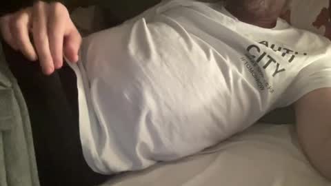 Snapshot of sputnik_80 chatting on 12/29/24, 04:40 sputnik_80 online show from 12/29/24, 04:40