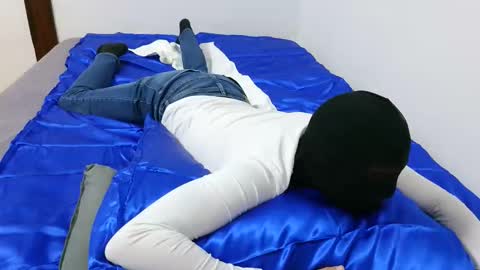 boyxxx25 online show from 11/09/25, 05:44