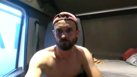 spyco82 online show from 10/23/25, 04:39