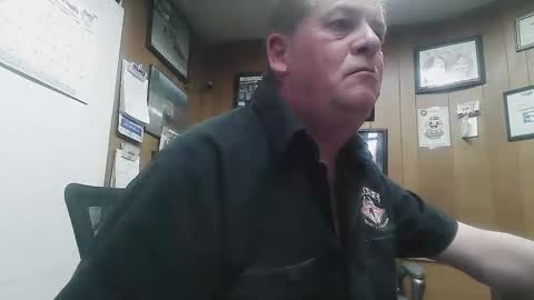 Snapshot of spyder719 chatting on 03/11/25, 12:00 spyder719 online show from 03/11/25, 12:00