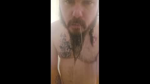 Snapshot of squ1rtl3cb chatting on 03/05/25, 11:28 squ1rtl3cb online show from 03/05/25, 11:28