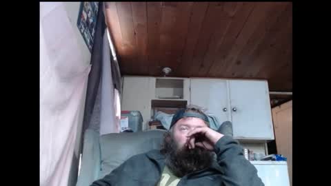 Snapshot of squegly chatting on 03/25/26, 08:37 Bryan online show from 03/25/26, 08:37
