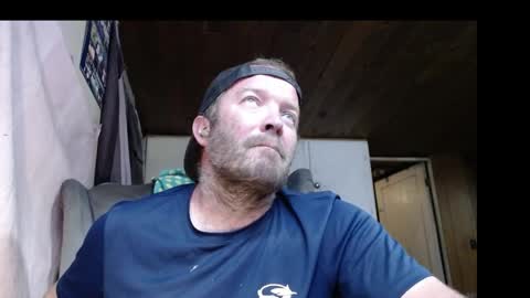 Snapshot of squegly chatting on 05/25/26, 11:16 Bryan online show from 05/25/26, 11:16