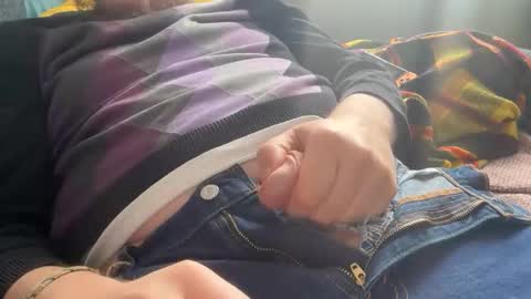 Snapshot of squilliamtentaclez chatting on 12/15/25, 06:23 squilliamtentaclez online show from 12/15/25, 06:23