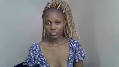 Tashy online show from 10/18/25, 07:03