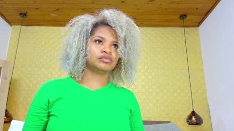 Snapshot of squirter_girl69 chatting on 12/06/24, 02:57 squirter_girl69 online show from 12/06/24, 02:57