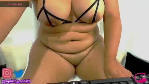 Snapshot of squirth chatting on 02/22/25, 10:52 SQUIRTH FOLLOW me on my networks INSTAGRAM--TWITTER squirth model1       my time here  1pm-6pm  and 10pm -6am time  online show from 02/22/25, 10:52