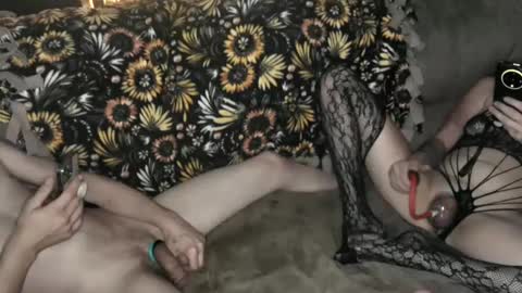 Snapshot of squirtle909 chatting on 10/05/25, 02:54 squirtle909 online show from 10/05/25, 02:54