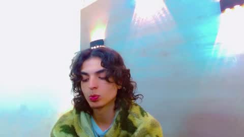 ethan online show from 11/10/25, 02:38