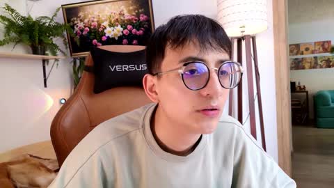 Snapshot of sr_evann chatting on 03/15/26, 04:57 sr_evann online show from 03/15/26, 04:57