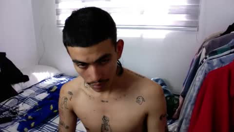 Snapshot of srcejotas chatting on 09/21/25, 05:58 sorry mom online show from 09/21/25, 05:58
