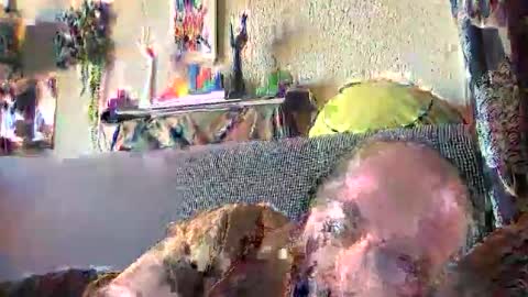 Snapshot of srekos38 chatting on 09/17/25, 09:33 srekos38 online show from 09/17/25, 09:33