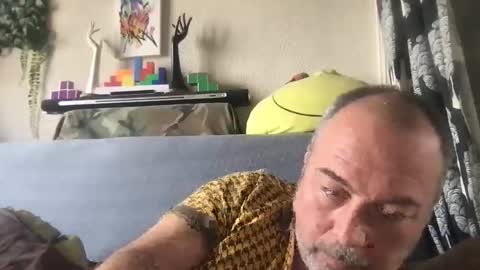 Snapshot of srekos38 chatting on 03/05/26, 09:27 srekos38 online show from 03/05/26, 09:27