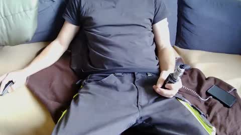 Snapshot of srevinu chatting on 12/03/25, 10:24 Srevinu online show from 12/03/25, 10:24