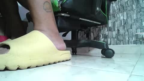 sr master cum its my old account online show from 03/26/26, 04:01