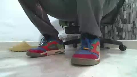 sr master cum its my old account online show from 06/20/26, 07:16
