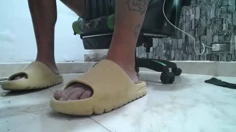 sr master cum its my old account online show from 06/26/26, 07:07