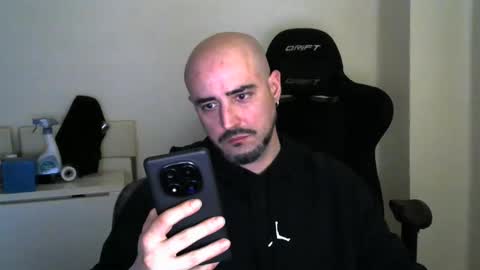 Snapshot of srtramposo chatting on 02/10/26, 05:39 srtramposo online show from 02/10/26, 05:39