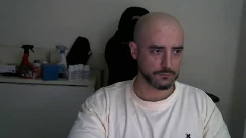 Snapshot of srtramposo chatting on 04/24/26, 08:11 srtramposo online show from 04/24/26, 08:11