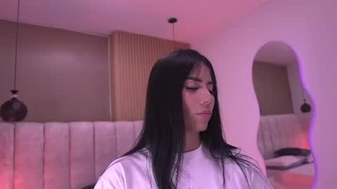 samantha online show from 06/26/26, 07:18