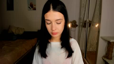 Snapshot of ssash1mii chatting on 03/18/26, 08:34 Hey guys i miss you so much online show from 03/18/26, 08:34