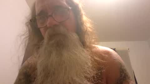 Snapshot of ssdrums3 chatting on 11/27/25, 07:54 ssdrums3 online show from 11/27/25, 07:54