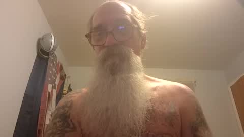 Snapshot of ssdrums3 chatting on 02/17/26, 04:53 ssdrums3 online show from 02/17/26, 04:53