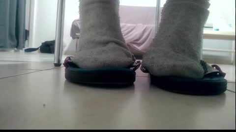 Snapshot of ssenzo chatting on 12/16/24, 07:54 ssenzo online show from 12/16/24, 07:54