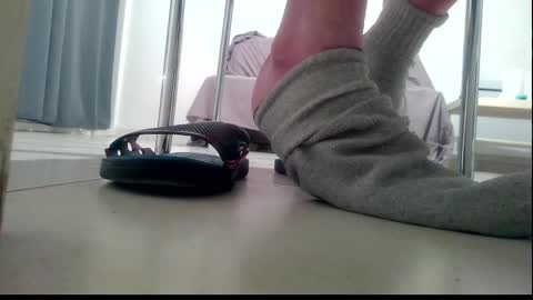 Snapshot of ssenzo chatting on 12/18/24, 09:29 ssenzo online show from 12/18/24, 09:29