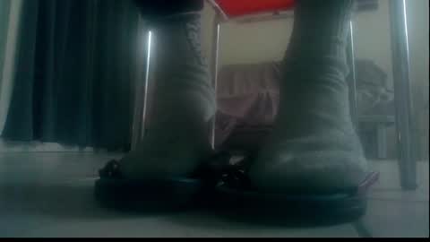 Snapshot of ssenzo chatting on 12/30/24, 07:37 ssenzo online show from 12/30/24, 07:37