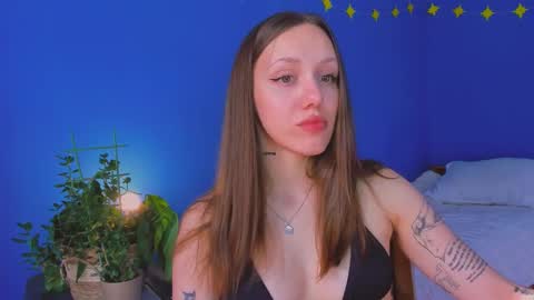 Snapshot of sshawty chatting on 10/08/25, 05:16 Anni if Im offline for a long time Im depressed feel free to support me offline online show from 10/08/25, 05:16