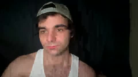 Snapshot of sshhjjnnss chatting on 02/18/25, 02:38 sshhjjnnss online show from 02/18/25, 02:38