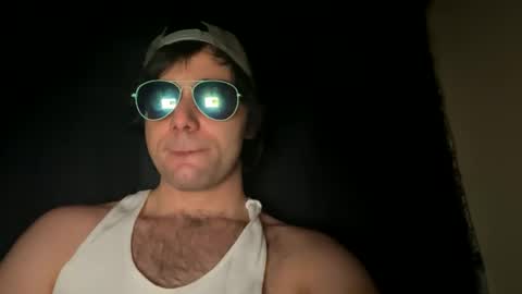 Snapshot of sshhjjnnss chatting on 03/05/25, 04:24 sshhjjnnss online show from 03/05/25, 04:24