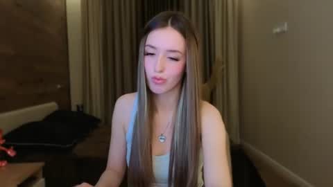 Chloe online show from 06/22/26, 07:22