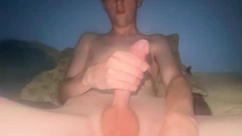 Snapshot of st33vze_ chatting on 12/23/25, 05:05 st33vze_ online show from 12/23/25, 05:05