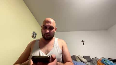 Snapshot of sta13 chatting on 11/15/25, 09:54 sta13 online show from 11/15/25, 09:54