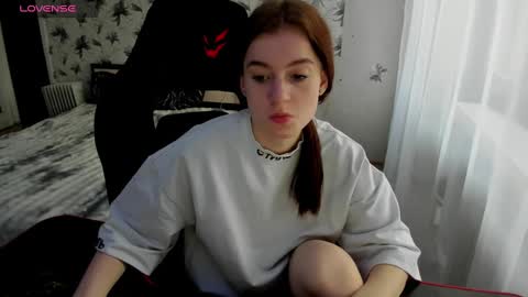 Snapshot of stacey_brown chatting on 01/22/25, 11:32 Stacey GMT5 Mo Tu We Th Fr Sa 3am -10am online show from 01/22/25, 11:32