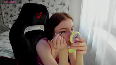 Snapshot of stacey_brown chatting on 01/27/25, 11:00 Stacey GMT5 Mo Tu We Th Fr Sa 3am -10am online show from 01/27/25, 11:00