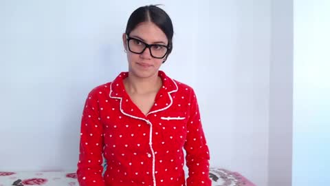 stacey_taylor7 online show from 05/01/26, 12:32