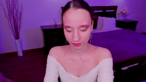 Snapshot of staceycutie chatting on 05/23/26, 06:01 StaceyCutie online show from 05/23/26, 06:01