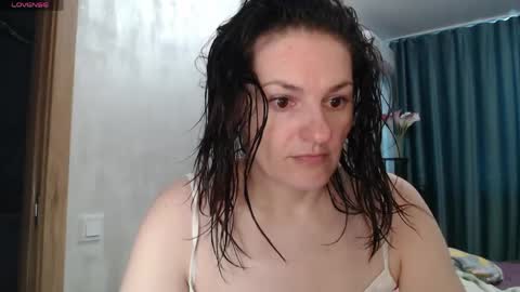 Snapshot of stacy_davise chatting on 05/08/26, 01:38 STACY online show from 05/08/26, 01:38