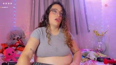 Snapshot of stacy_millerr chatting on 05/15/26, 11:34 Stacy Boobs online show from 05/15/26, 11:34