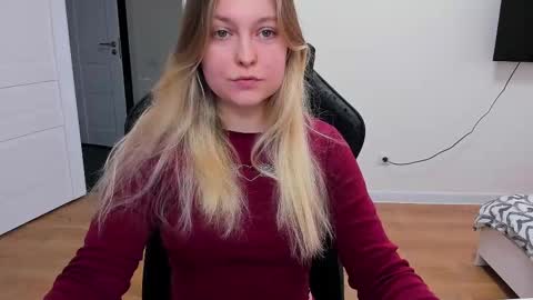 Stacy  online show from 03/12/25, 10:37