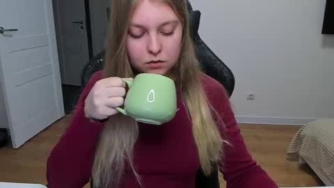 Snapshot of stacy_miraclee chatting on 02/06/26, 02:42 Stacy online show from 02/06/26, 02:42