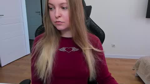 Snapshot of stacy_miraclee chatting on 03/10/26, 10:53 Stacy online show from 03/10/26, 10:53