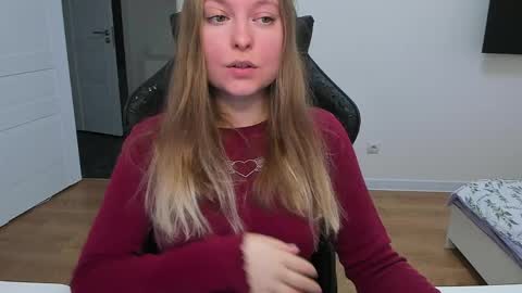 Snapshot of stacy_miraclee chatting on 06/01/26, 10:28 Stacy online show from 06/01/26, 10:28