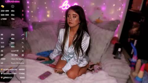 StacyCakes online show from 10/17/25, 05:43