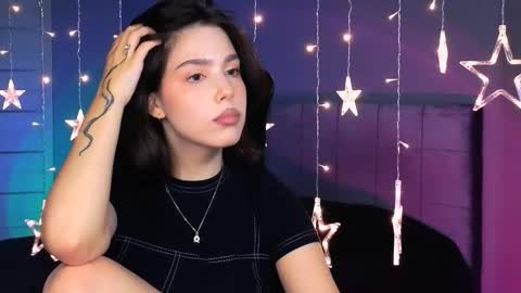 Snapshot of stacygonzales_ chatting on 10/09/25, 12:25 Bye bye dear See you on December 3st  online show from 10/09/25, 12:25